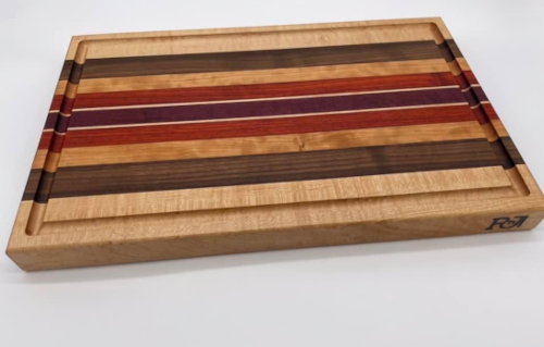 images/gallery/cuttingboards/Mixed_Hardwoods_Board.png