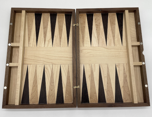 images/gallery/games/Backgammon_Board.png